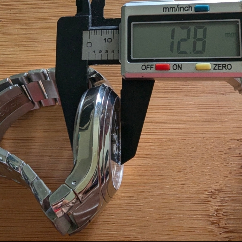 Movado Silver DEREK JETER LIMITED EDITION... CHRONOGRAPH - Picture 12 of 12